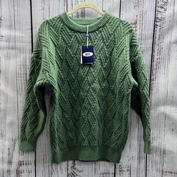 Aelfric Eden NWT Sage Green Cable Knit Sweater Size Medium - Picture 1 of 7